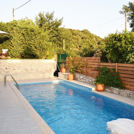 Vederoi Eco Cottage Vedere With Pool מראה חיצוני תמונה