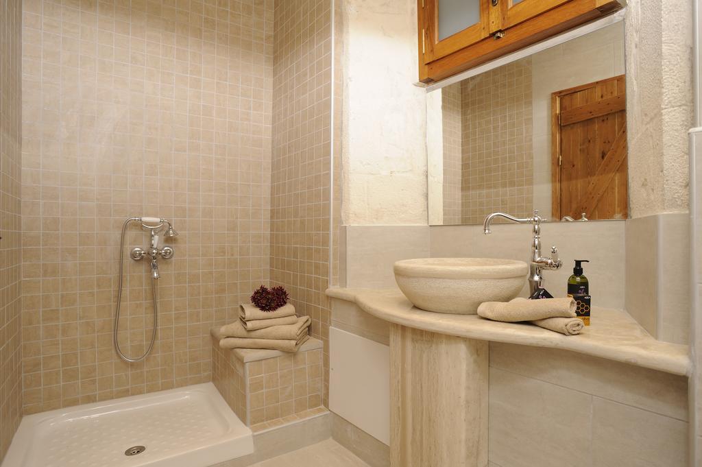 Vederoi Eco Cottage Vedere With Pool מראה חיצוני תמונה
