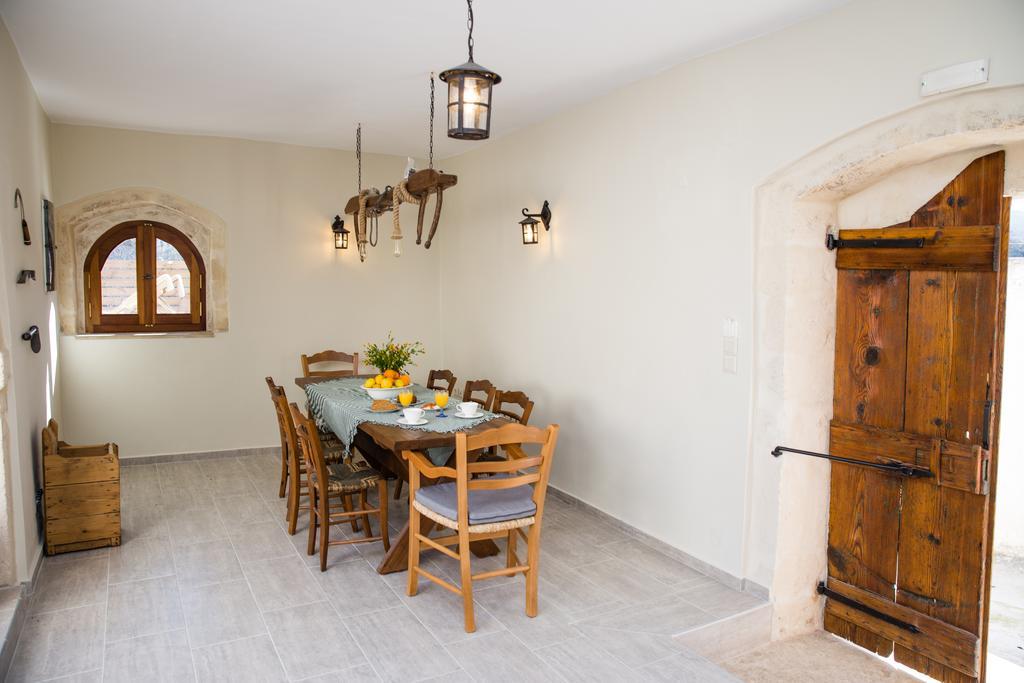 Vederoi Eco Cottage Vedere With Pool מראה חיצוני תמונה