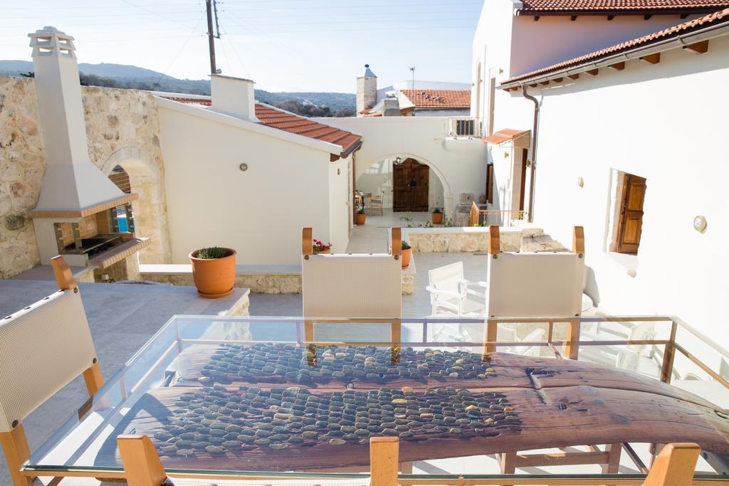 Vederoi Eco Cottage Vedere With Pool מראה חיצוני תמונה