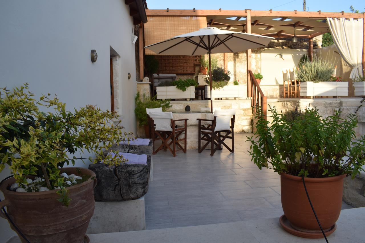 Vederoi Eco Cottage Vedere With Pool מראה חיצוני תמונה