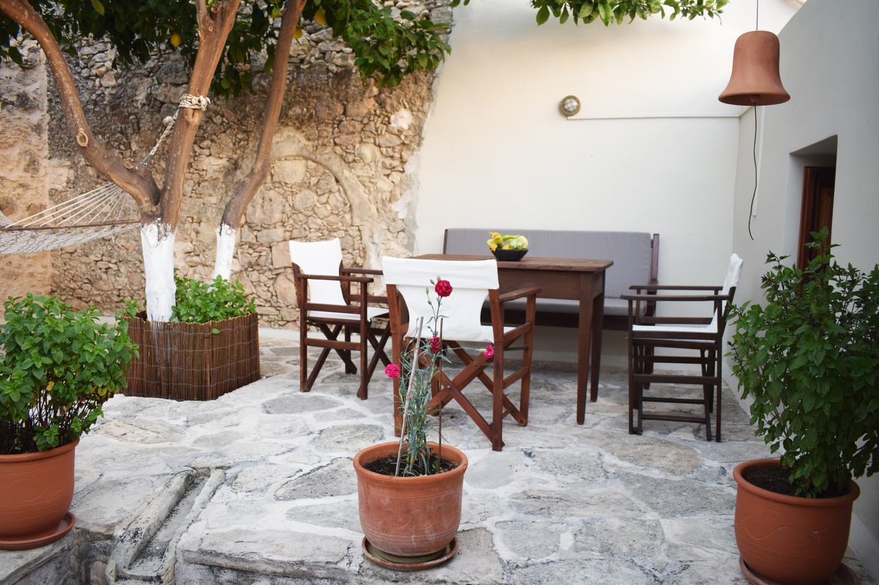 Vederoi Eco Cottage Vedere With Pool מראה חיצוני תמונה